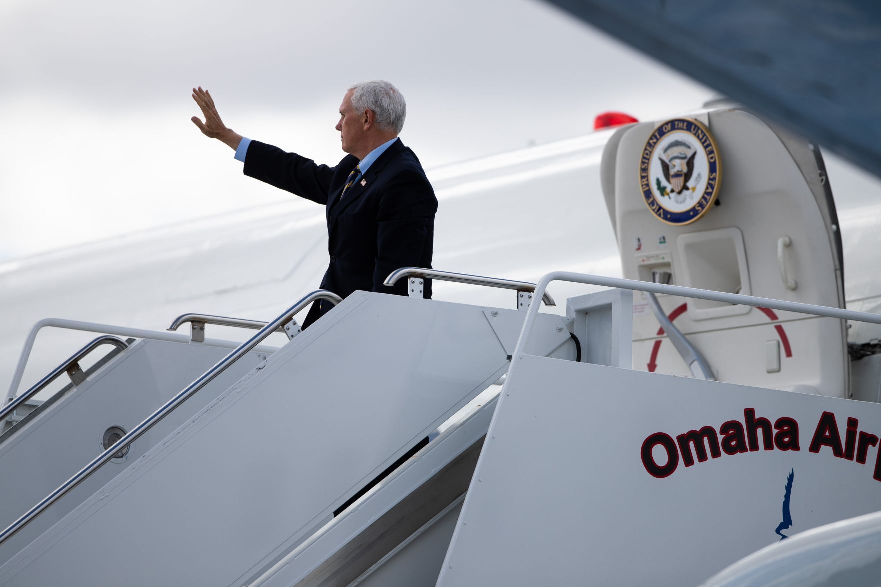 Pence visits Carter Lake